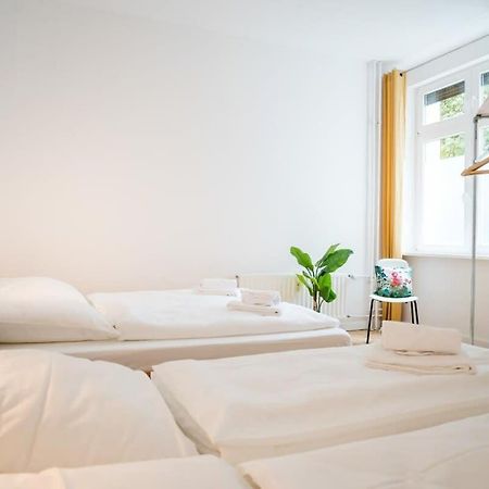 Spacious 3Br Plus Ac Self Check-In Street Parking Berlijn Buitenkant foto