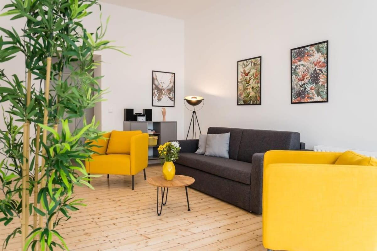 Spacious 3Br Plus Ac Self Check-In Street Parking Appartement Berlijn Buitenkant foto